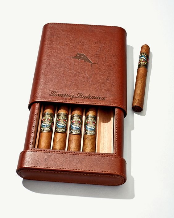 cigar humidor