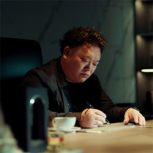 HONGYI CEO